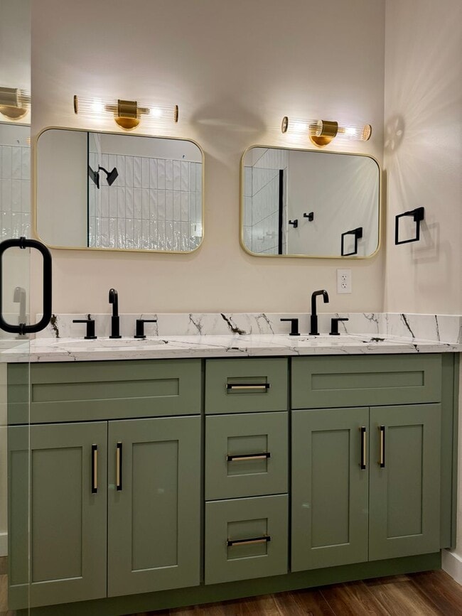 Building Photo - 1865 Zeta Way