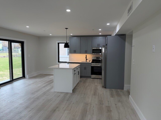 Building Photo - 23 Hudson Ave