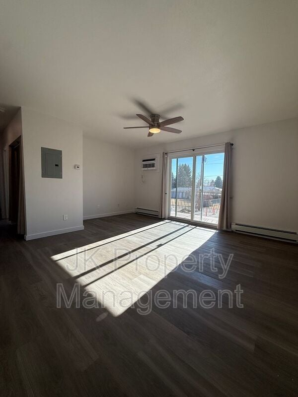 Building Photo - 3440 11th Ave S