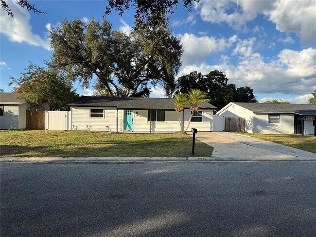 Primary Photo - 6425 Reno Ave