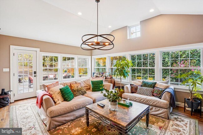 Building Photo - 4110 Edgevale Ct