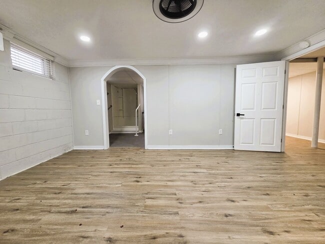 Building Photo - Remodeled ranch on large serene lot in Amelia County.