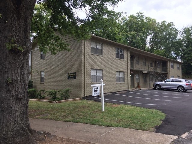 Primary Photo - 3930 Clairmont Ave