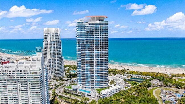 Building Photo - 100 South Pointe Dr