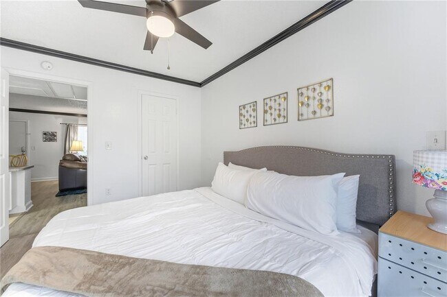 Building Photo - 139 Oyster Bay Cir