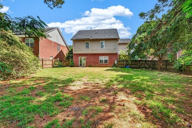 Building Photo - 8727 Evangeline Dr