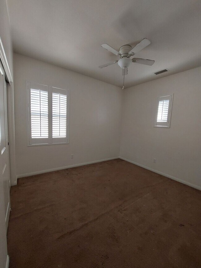 Building Photo - Beautiful townhouse in Ontario-CALL FOR OUR MOVE-IN SPEACIAL