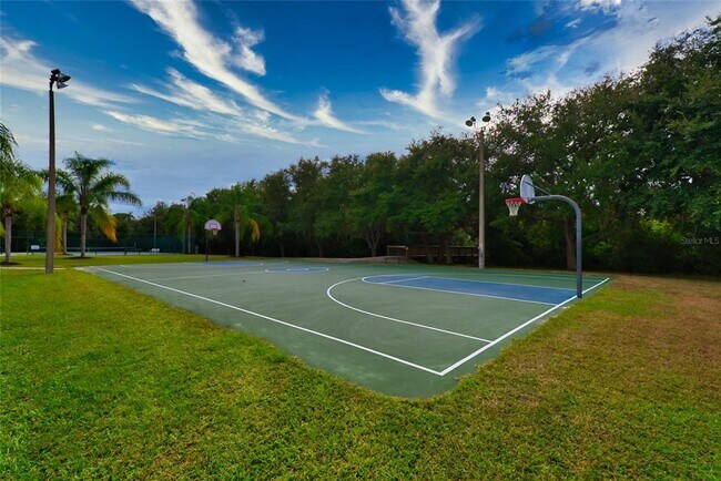 Building Photo - 12079 Aster Ave