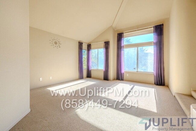 Building Photo - 11671 Boulton Ave