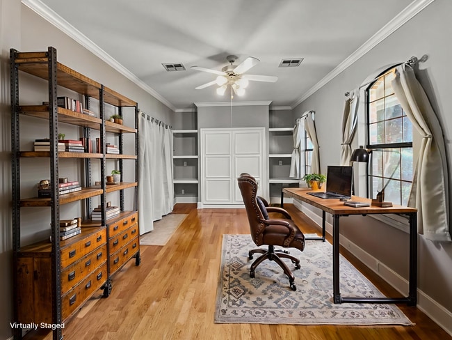 Building Photo - 1314 Creekwood Dr