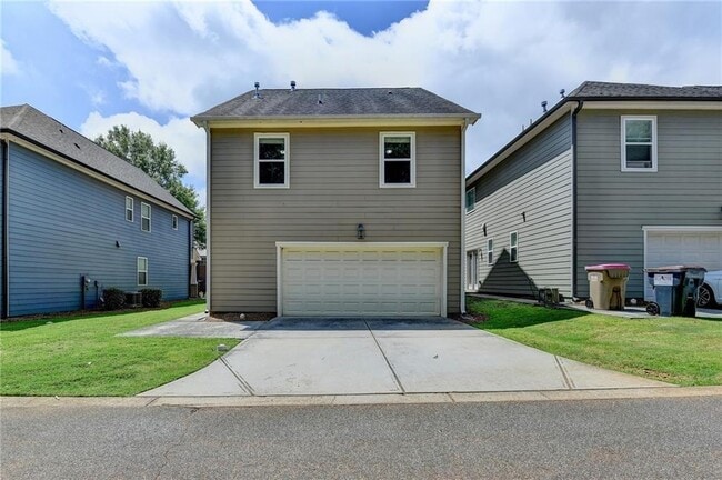 Building Photo - 2339 Village Grove Dr NW