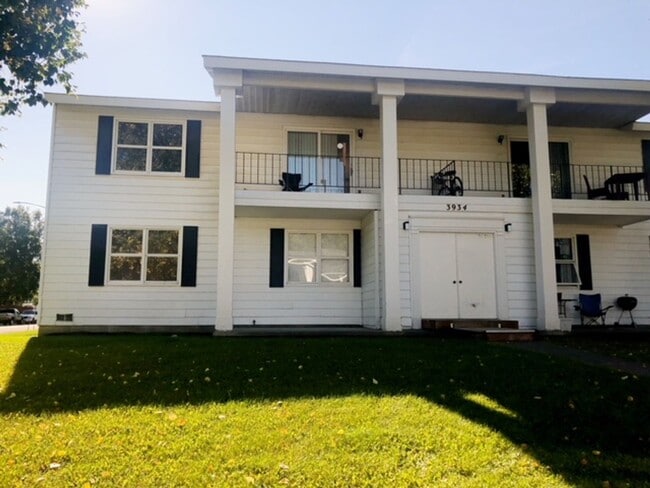 Building Photo - 3934 W 30th Ave