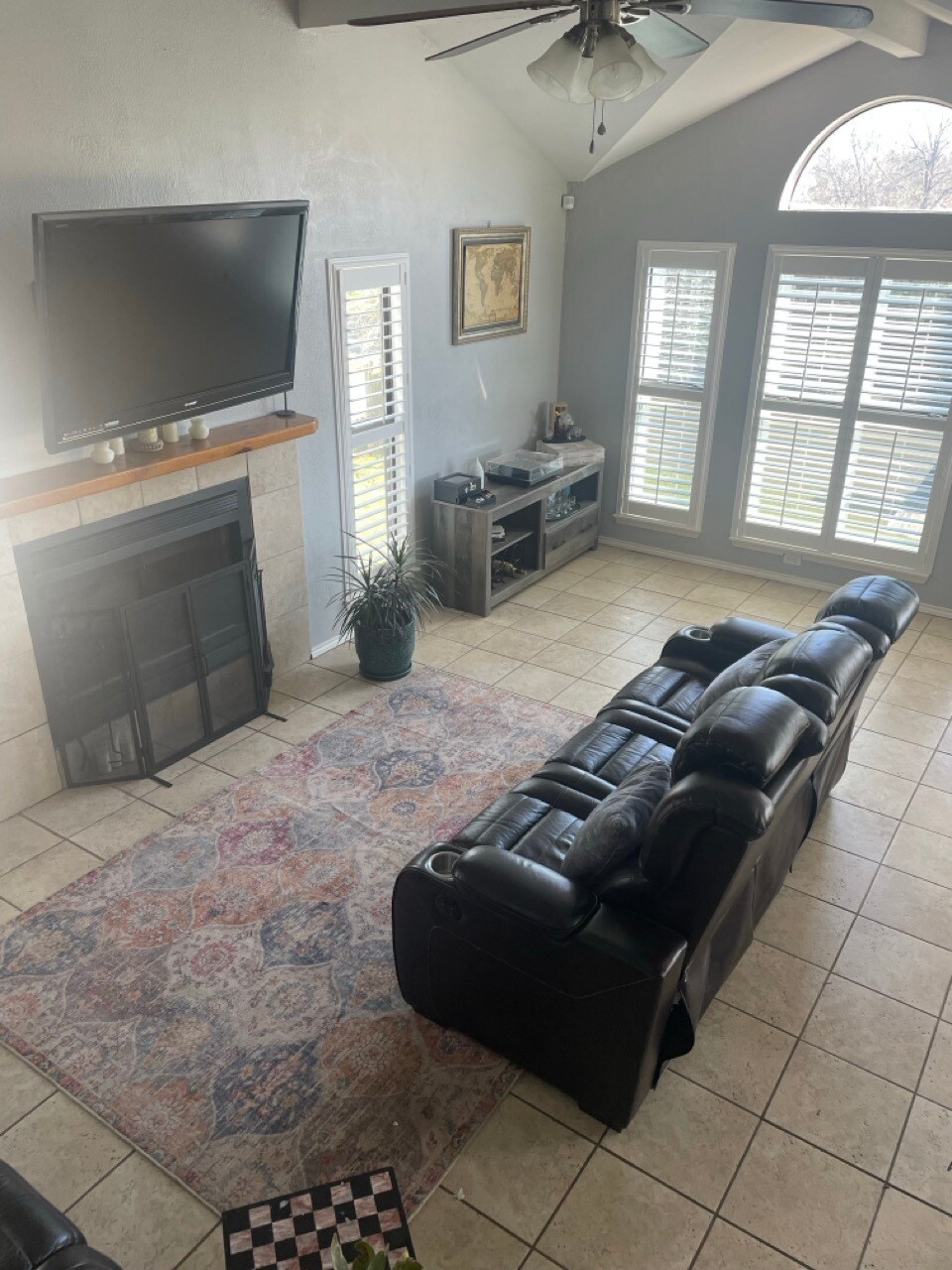 Building Photo - 204 Yaupon Dr