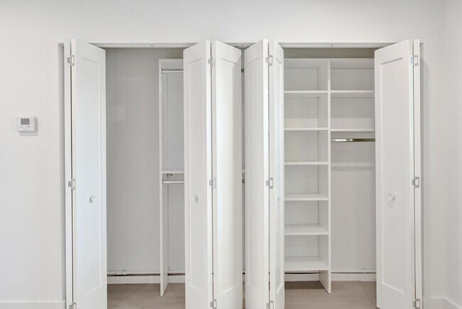 Building Photo - 840 SE 22nd Ave