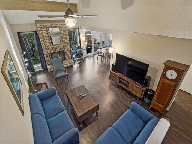 Building Photo - 3139 Golden Oak Ct