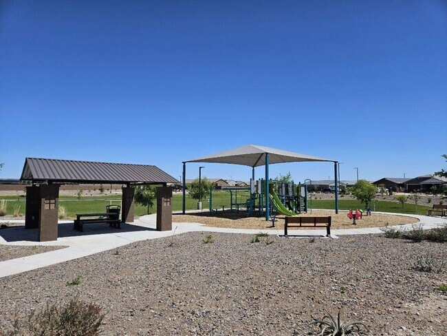 Building Photo - 20120 W Palo Verde Dr