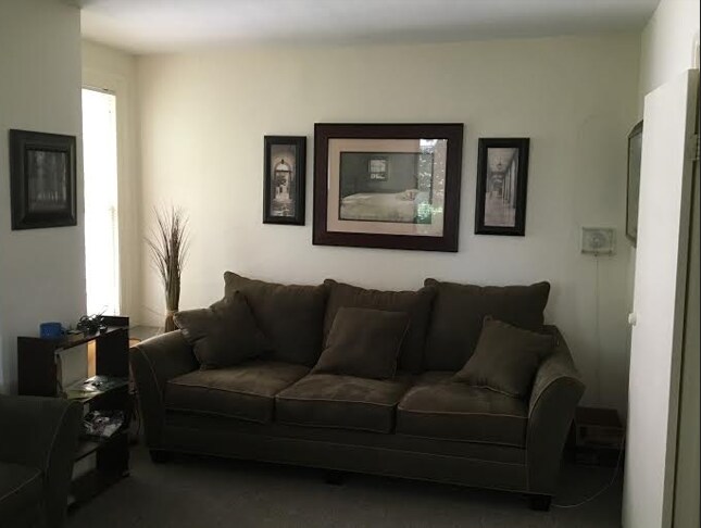 Building Photo - 112 Highland Pl