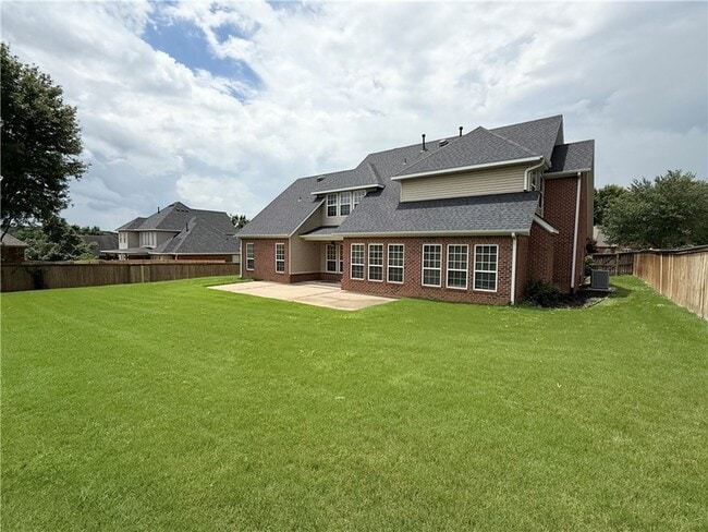 Building Photo - 4754 Stonewall Crossing
