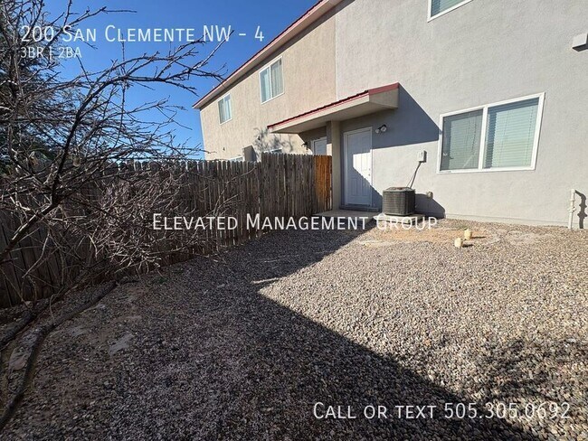 Building Photo - 200 San Clemente Ave NW