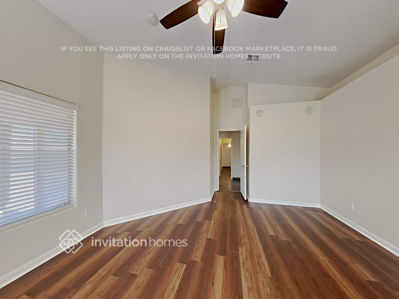 Building Photo - 3042 S 64th Ave