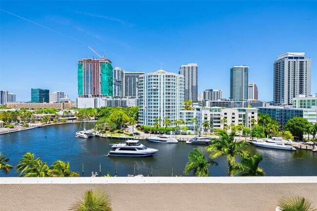 Building Photo - 610 W Las Olas Blvd