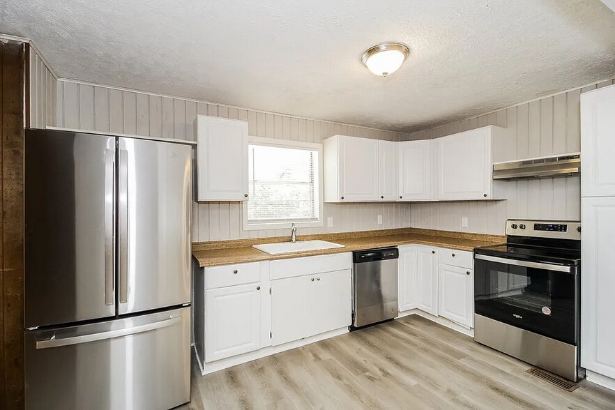 Primary Photo - 3622 Sharon Ct