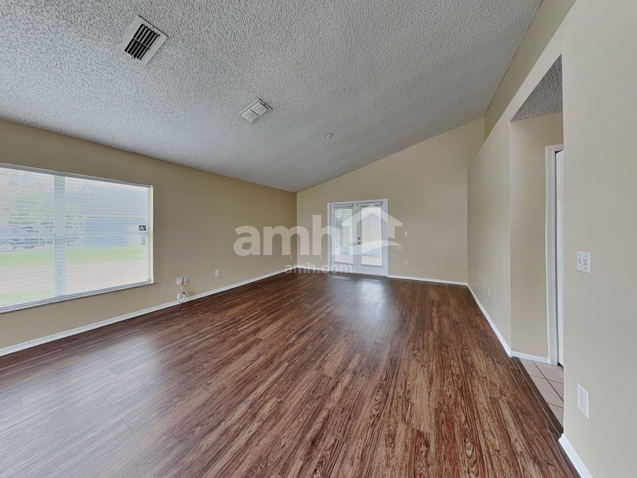 Building Photo - 893 Ferry Landing Ln