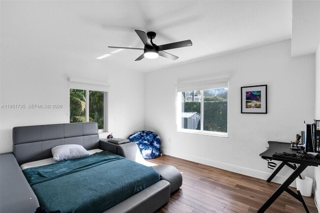 Building Photo - 5930 SW 47th St