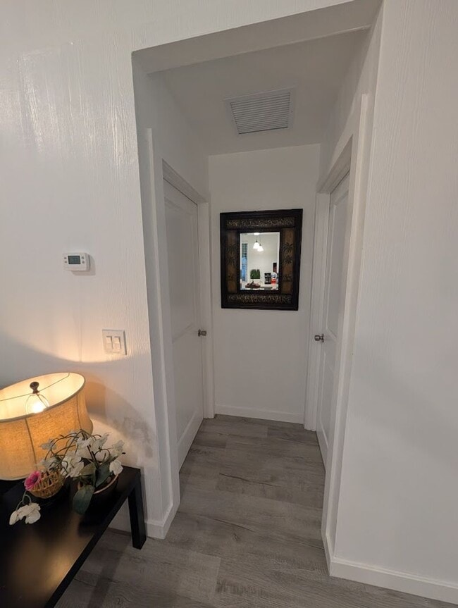 Building Photo - Brand-New ADU in the Heart of Downtown Sarasota!