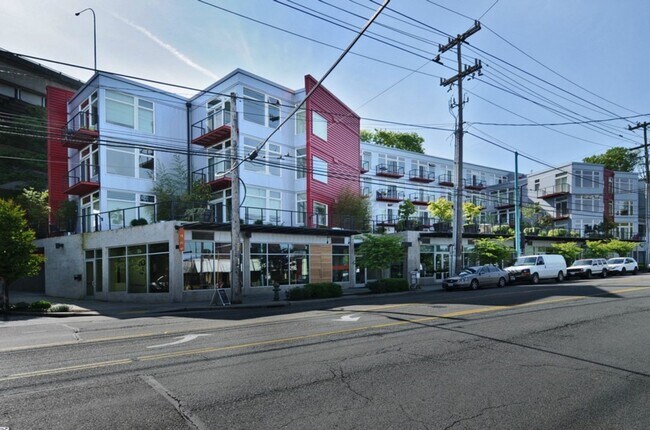 Primary Photo - Metropolitan Living at its best!