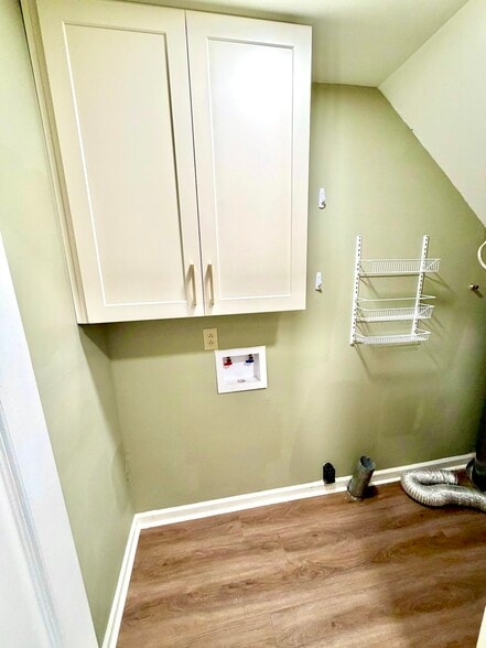 Building Photo - 3058 Dupree Dr SW