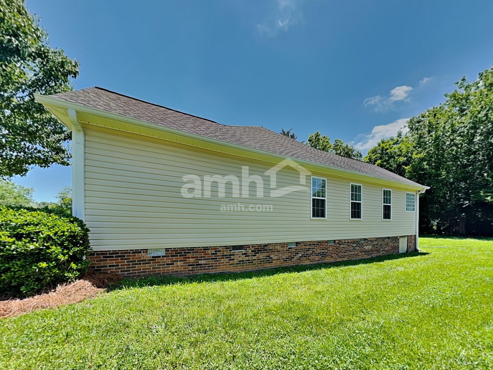 Building Photo - 2430 Joshua Ln