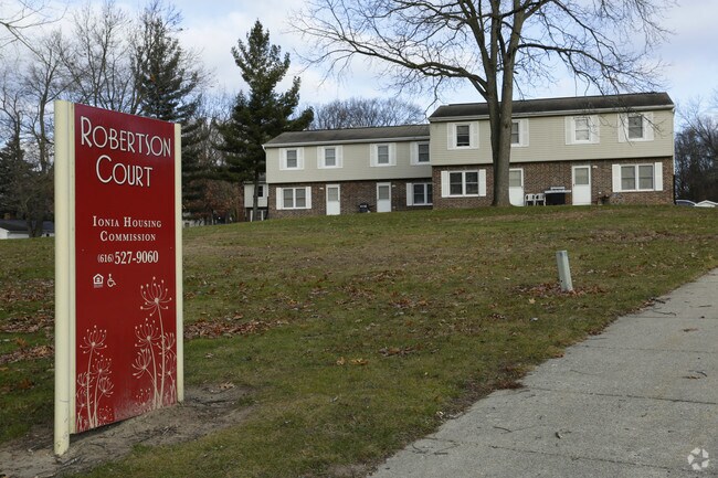 Primary Photo - Robertson Court