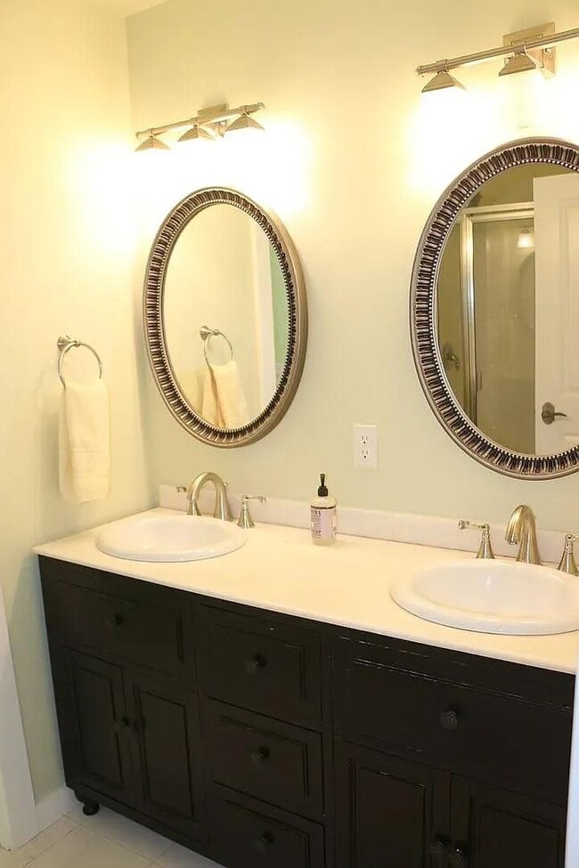 Building Photo - 1260 Baxter Creek Way