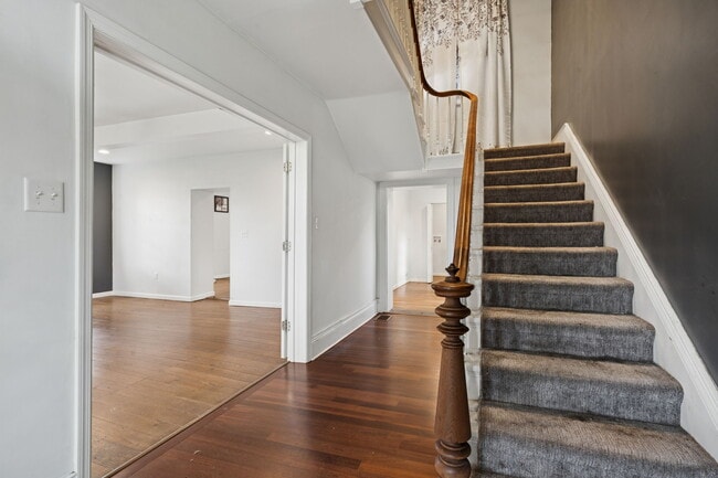 Building Photo - 8113 US-22