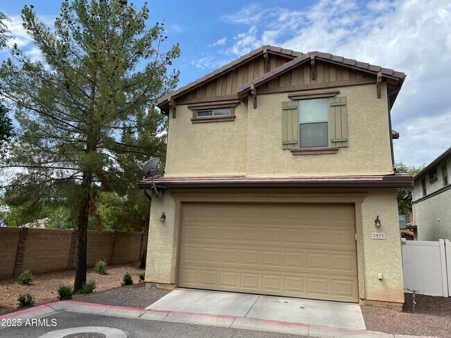 Building Photo - 3871 E Jasper Dr