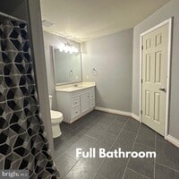 Building Photo - 2893 Myrtlewood Dr