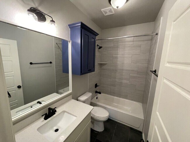 Building Photo - Deer Creek Schools! Storm Shelter, great colors, lots of light, swim, workout and play right in t...