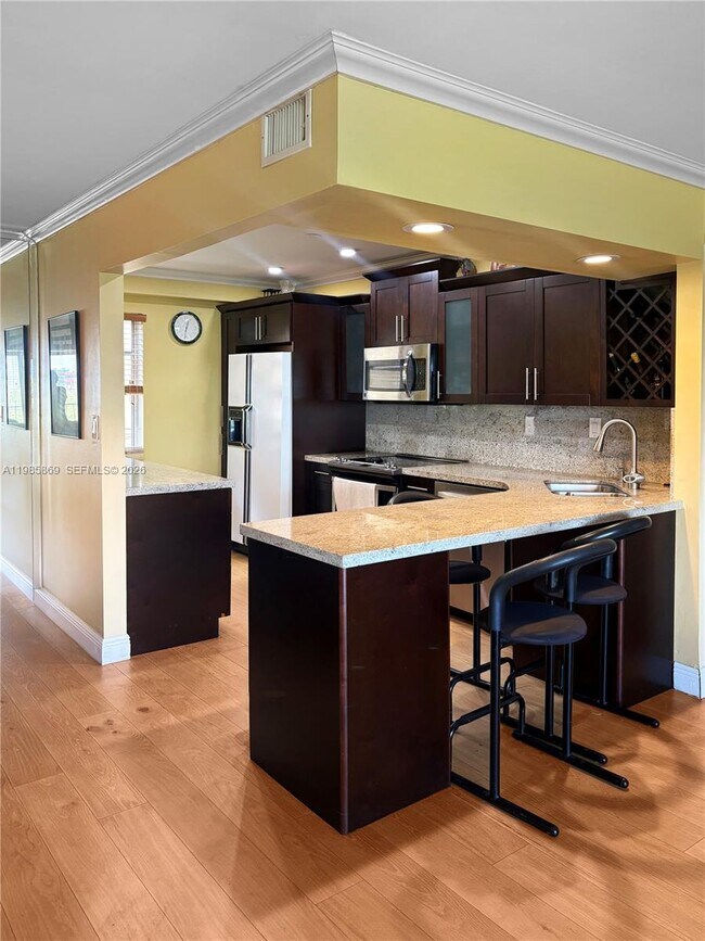 Building Photo - 4525 W 20th Ave