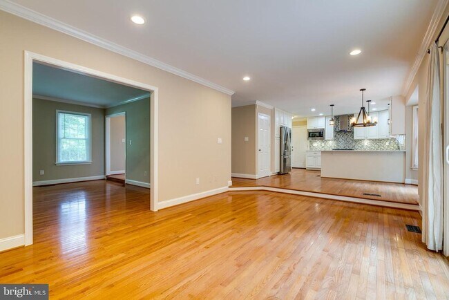 Building Photo - 7107 Dudrow Ct
