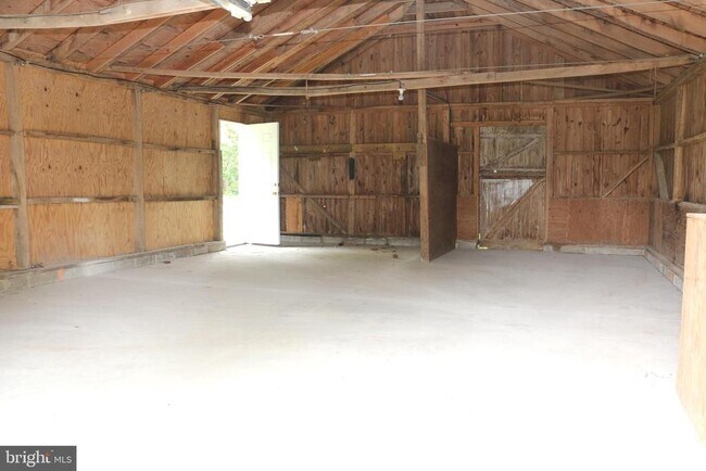 Building Photo - 111 Williamsville Rd