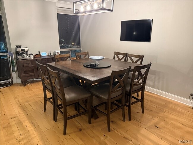 Building Photo - 4501 Lindell Blvd