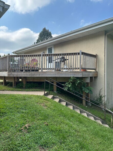 Building Photo - 13405 Arrowhead St NW