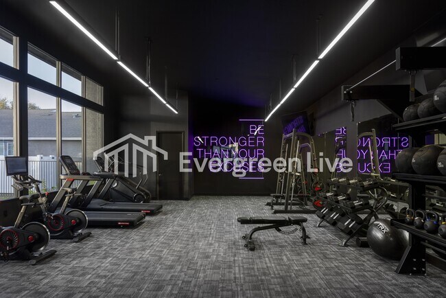 Building Photo - 9117 N 181st Ave