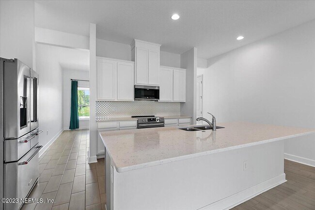 Building Photo - 1741 Sandy Creek Pkwy