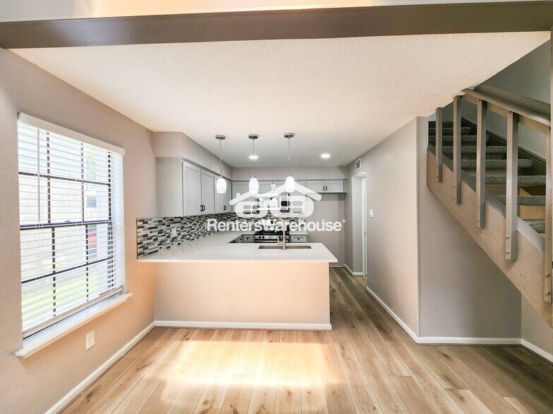 Building Photo - 13427 Garden Grove