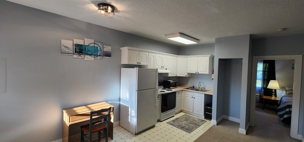 Building Photo - 99 Grondin Rd