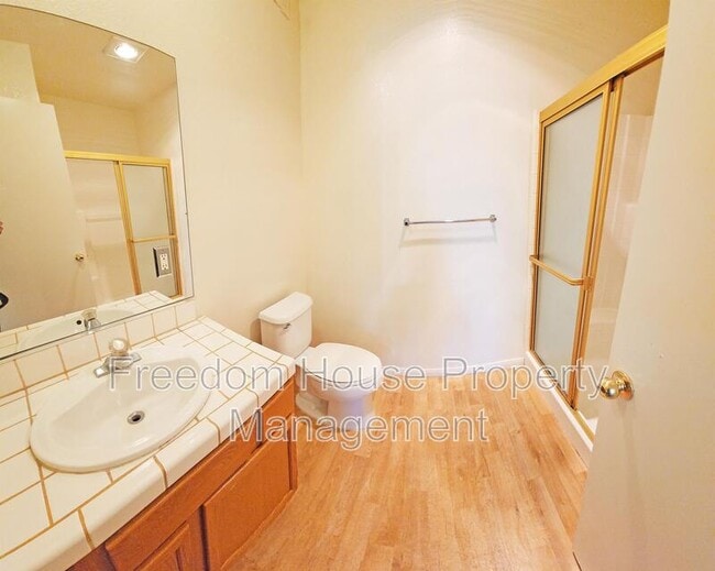 Building Photo - 561 Bourbon St
