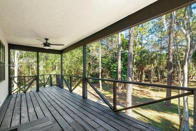 Building Photo - 1339 Gallop Dr