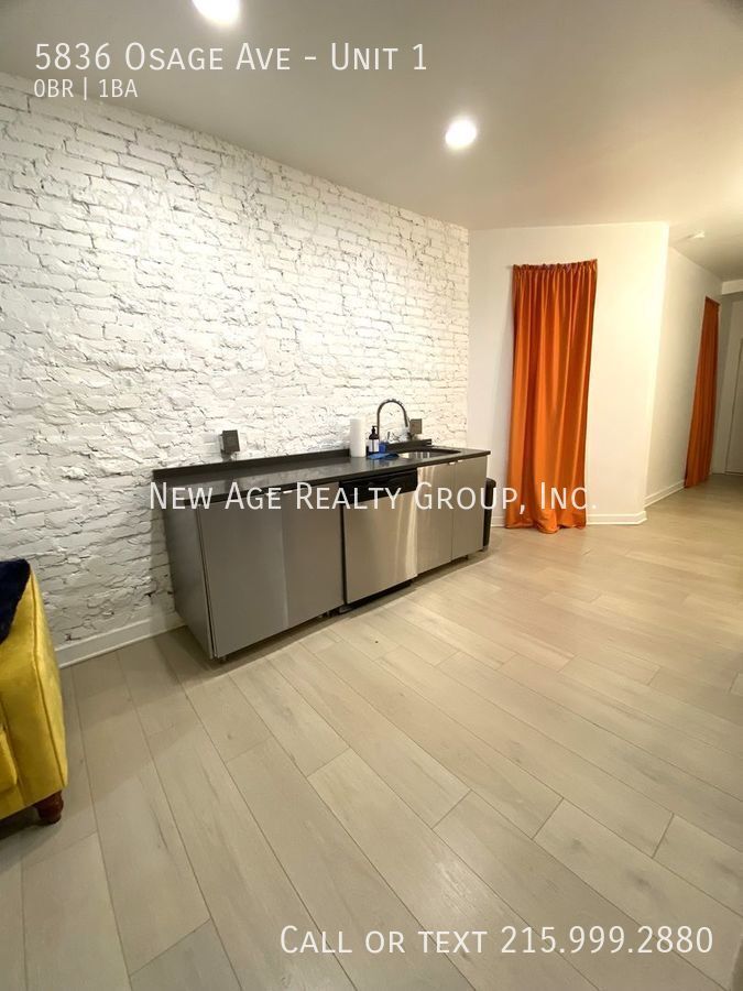 Building Photo - 5836 Osage Ave